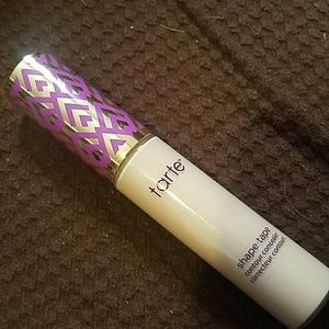 Brand new Tarte Shape Tape